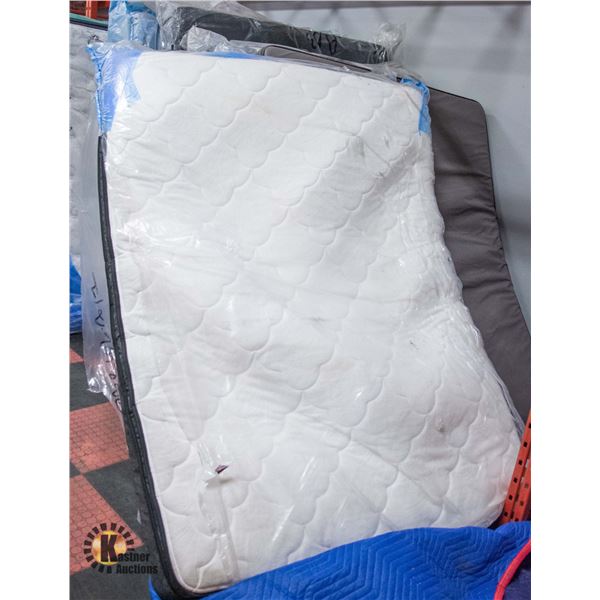 FREIGHT CLAIM QUEEN SIZE MATTRESS