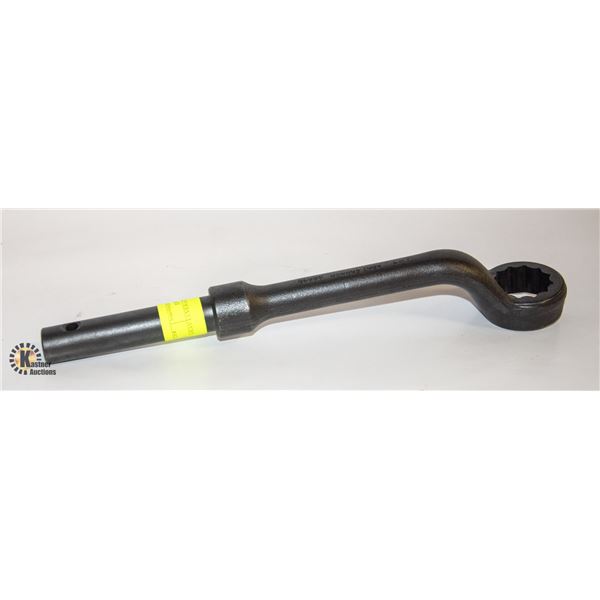GRAY LEVERAGE WRENCH 1 1/4"