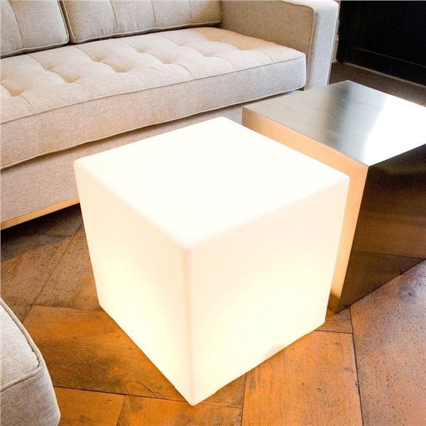 NEW 24 X 24 X 24 INCH LED CUBE