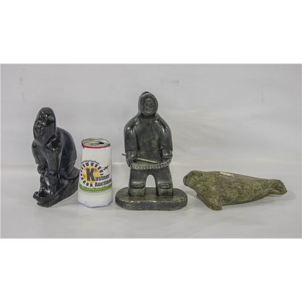 VINTAGE HANDCARVED SOAPSTONE HUNTER ARTIST SIGNED