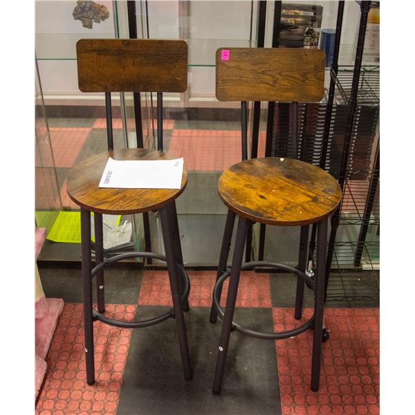 NEW ASSEMBLED WOOD TONE PAIR OF BAR STOOLS