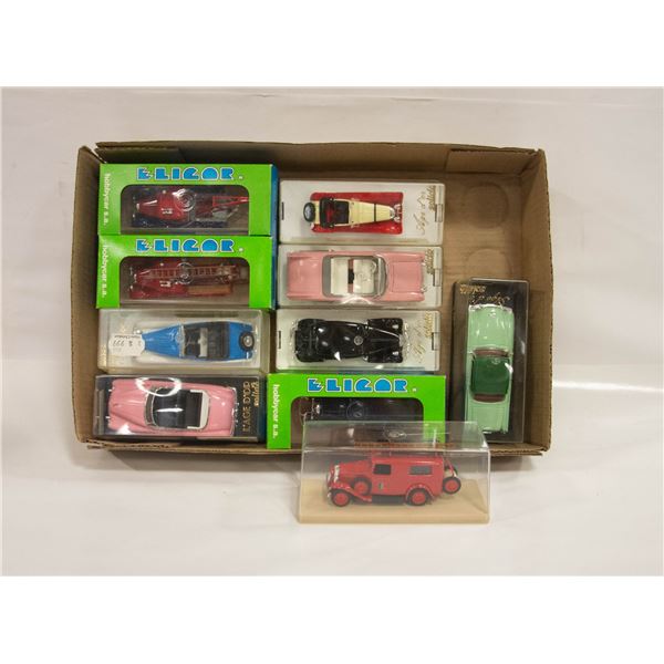 LOT OF DIE CAST VEHICLES