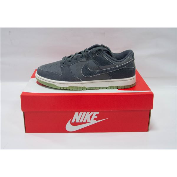 NEW NIKE DUNK LOW SIZE 8