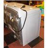 Image 2 : SCRATCH AND DENT WHIRLPOOL DRYER