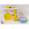 Image 1 : FISHER PRICE 2014 RECORD PLAYER