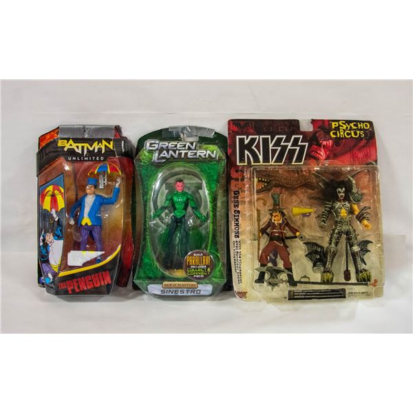 LOT OF ACTION FIGURES NEW