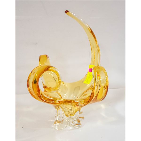 VINTAGE BLOWN GLASS AMBER DISH
