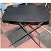 Image 1 : BLACK FOLD DOWN TABLE
