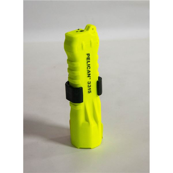 PELICAN 3315 FLASHLIGHT WATERPROOF & DUST-PROOF