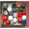 Image 1 : LARGE BOX OF SPRAYPAINT