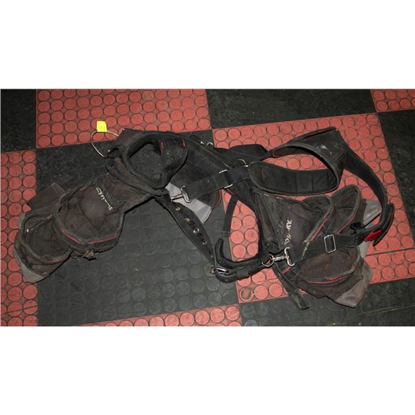 HUSKY TOOL BELT WITH MILWAUKEE PADDED RIG