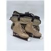Image 1 : ladies size 6.5 Harlick figure skates with bag