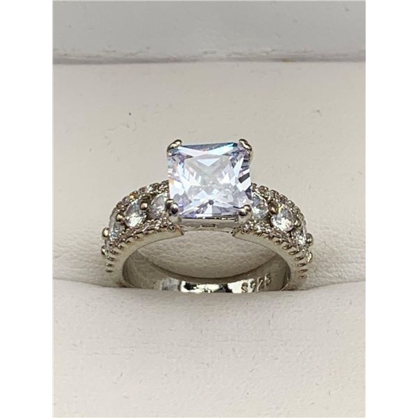 Ladies Mulit stone Band 1.0 Carat Princess Solitaire Ring NEW size 7