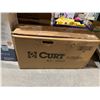 Image 2 : Curt Tow Hitch for Vehicle Undermount