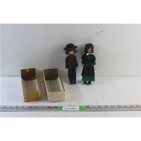 (2) Amish Dolls
