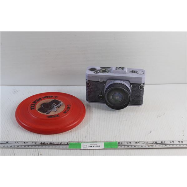 Frisbee and Jigsaw Puzzle