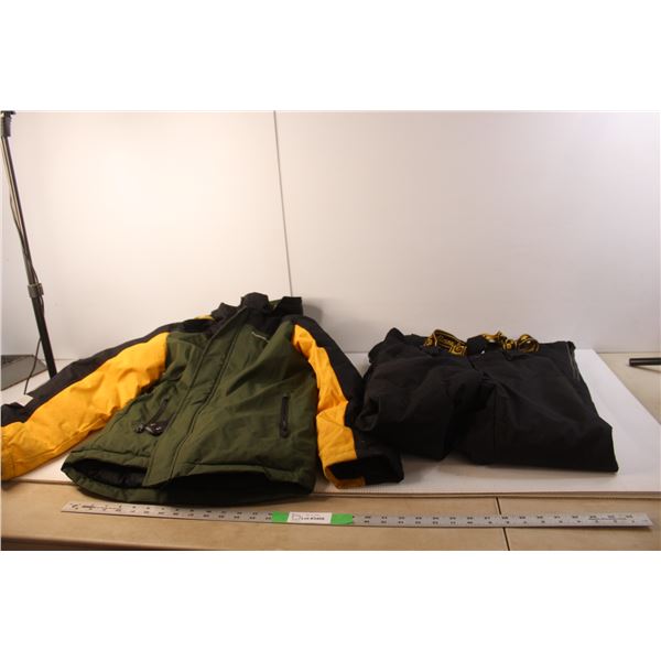 Canadiana Jacket & Ski Pants Size 10-12 Child