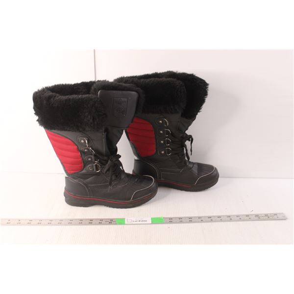Mountain Ridge Women's Winter Boots- 7