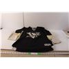 Image 1 : *Pittsburgh Penguins Jersey- Youth L/XL