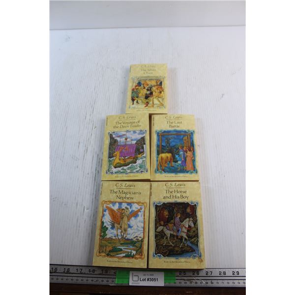 (5) Narnia Books by C.S Lewis