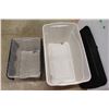 Image 4 : *Large Plastic Tote with Lid and Plastic Container