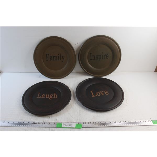 (4) Plate Wall Decor