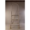 Image 3 : Two-Tier Folding Step Ladder 39" Tall x 19.5" Wide
