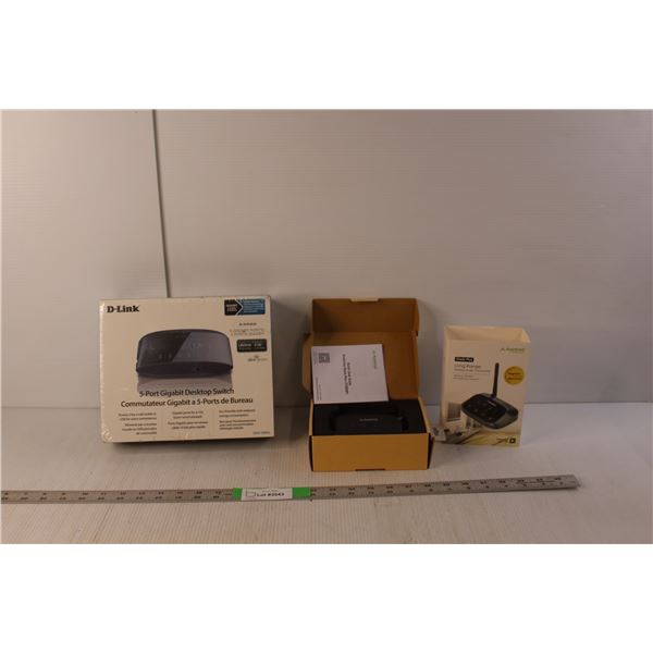 D-Link Desktop Switch-Sealed & Avantree Wireless Audio Transceiver