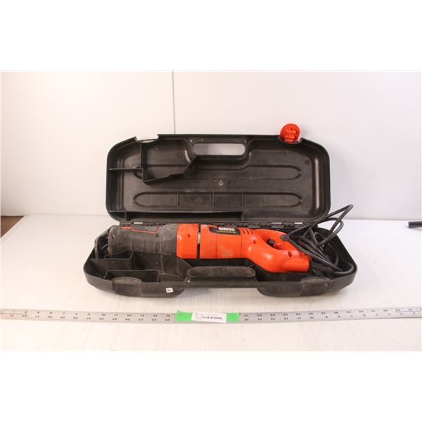 Black & Decker 7.5A Reciprocating Saw & Case- Powers On