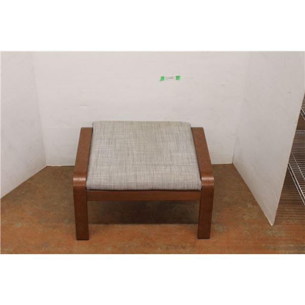 *Wooden Ottoman Chair - 26.5 x 16 x 19