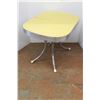Image 3 : * Yellow Formica Kitchen Table w/ Leaf H30'' x L40'' x D30''