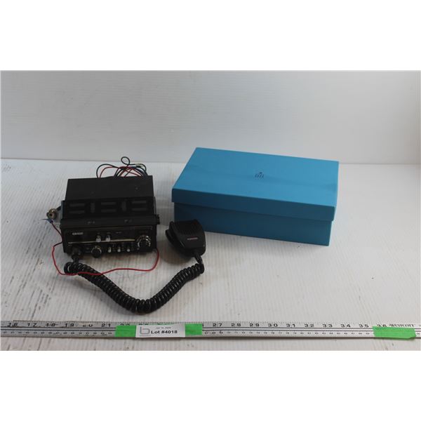 Toyota CB40F Car Radio - As Is