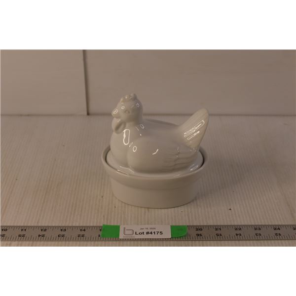 Ceramic Hen on Nest 6.5" Tall