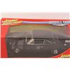 Image 2 : Johnny Lightning 1:18 1969 Black Dodge Charger R/T Model Car