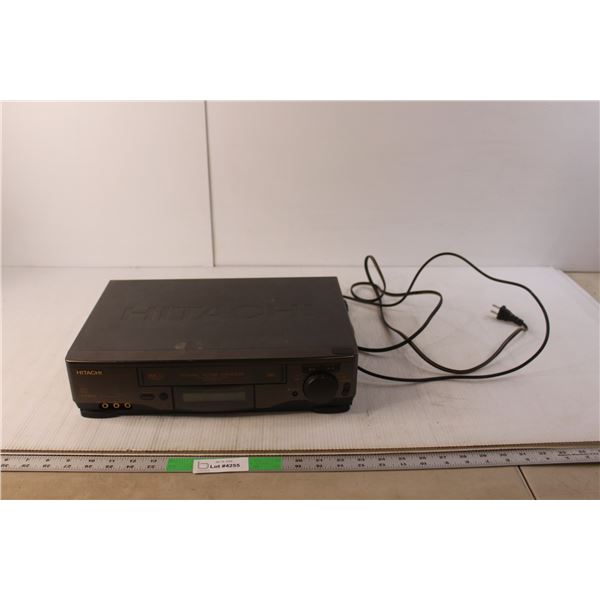 Hitachi FX624 VCR with Video Cable, Powers On