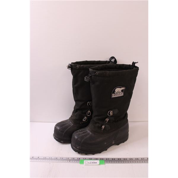 Men's Sorel Winter Boots - Size 8