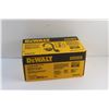 Image 2 : DeWalt 1 -1/8'' Hex Hammer Dust Collection - Sealed