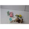 Image 3 : (8) Sets of Ceramic Salt & Pepper Shakers