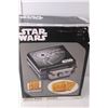 Image 2 : Star Wars Waffle Maker NIB