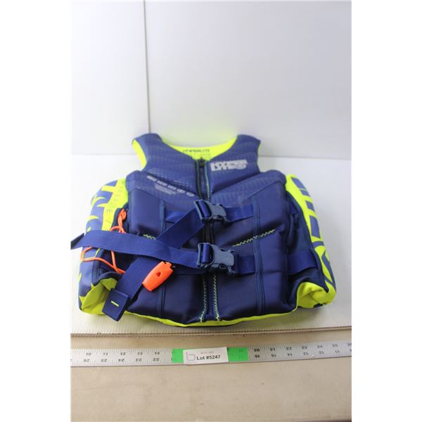 Hyper Lite Life Jacket with Whistle- Adult L