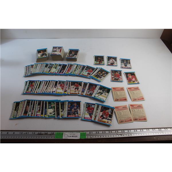 1988-89 O Pee Chee Hockey Trading Cards