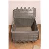 Image 3 : * Gray Storage Tote With Interlocking Lid