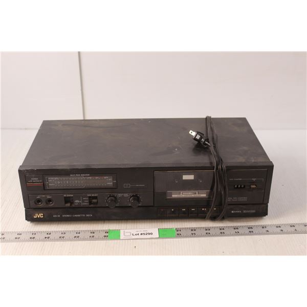 JVC KD-XI Stereo Cassette Deck, Powers On