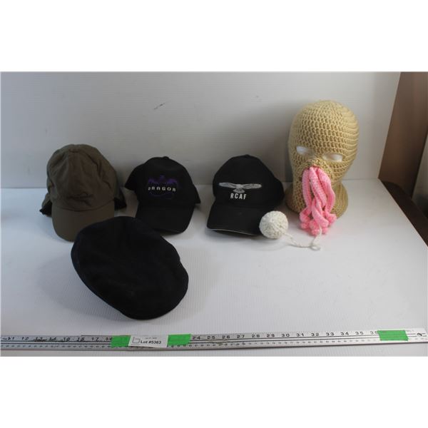 (4) Caps and Knitted Squid Face Balaclava