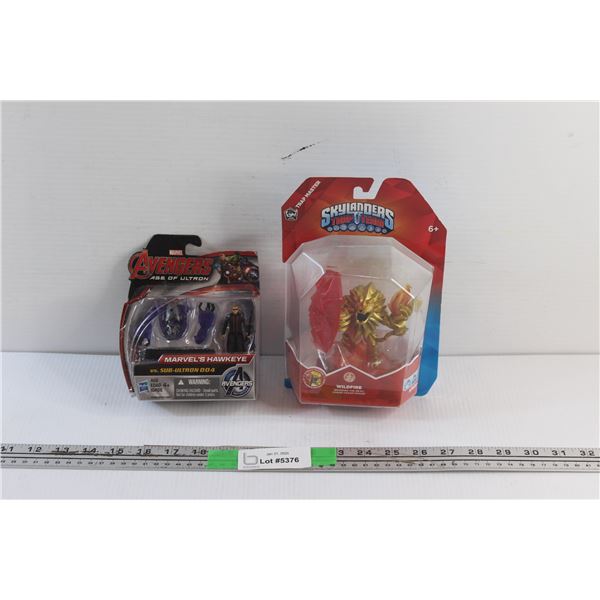 Skylanders Wildfire and Marvel Avengers Hawkeye vs Sub Ultron 004 Figures - Sealed
