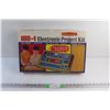 Image 1 : Science Fair 100 in 1 Electronic Project Kit