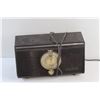 Image 2 : Vintage General Electric Radio - As Is