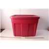Image 1 : *Rubbermaid Storage Tote with Lid 16.5" Tall x 24" Long x 14" Wide