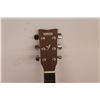 Image 3 : * Yamaha F310P Guitar