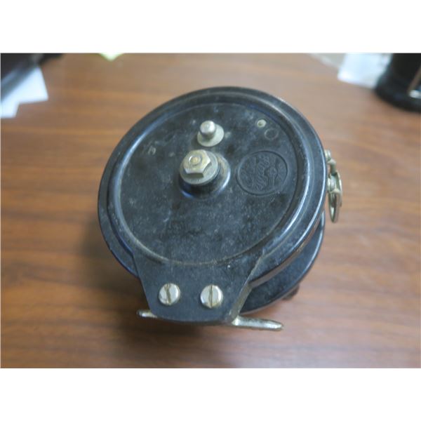 fishing rod reel with line